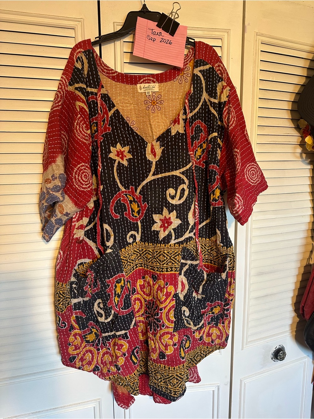 Kantha Bae V-Neck Tunic Top - Red & Navy